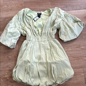 PrettyLittleThing Light Green Dress